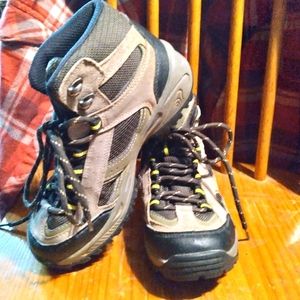 Denali Hiking Boots